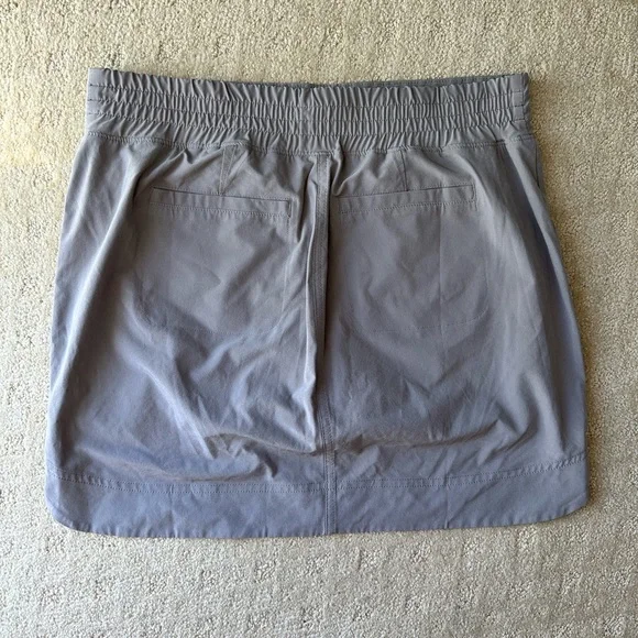 Athleta Skort EUC - Picture 3 of 6